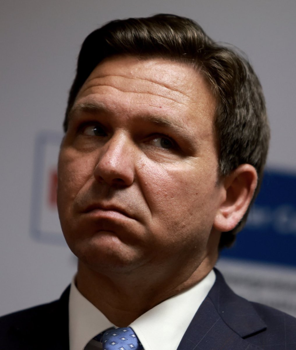 CalltoActivism's tweet image. OUTRAGEOUS: After questions arose about who was paying for DeSantis’ trips overseas, Florida GOP legislators just voted to shield DeSantis’ travel records from the public. 

DeSantis just returned from a week-long international trip that took him to Japan, South Korea, Israel and…