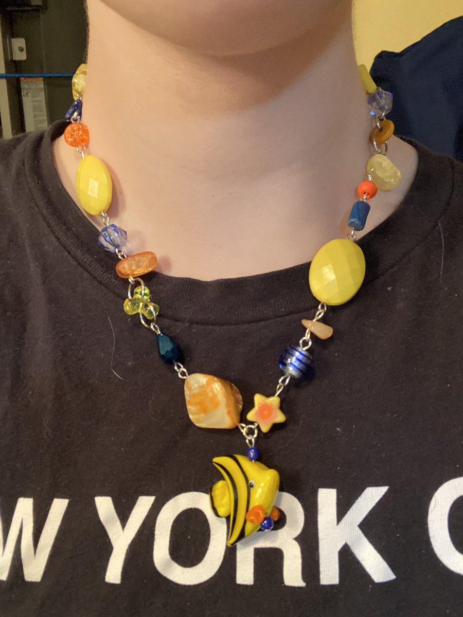 If I were a fish and you caught me, you'd say "look at that fish!" 🐠🫧💛