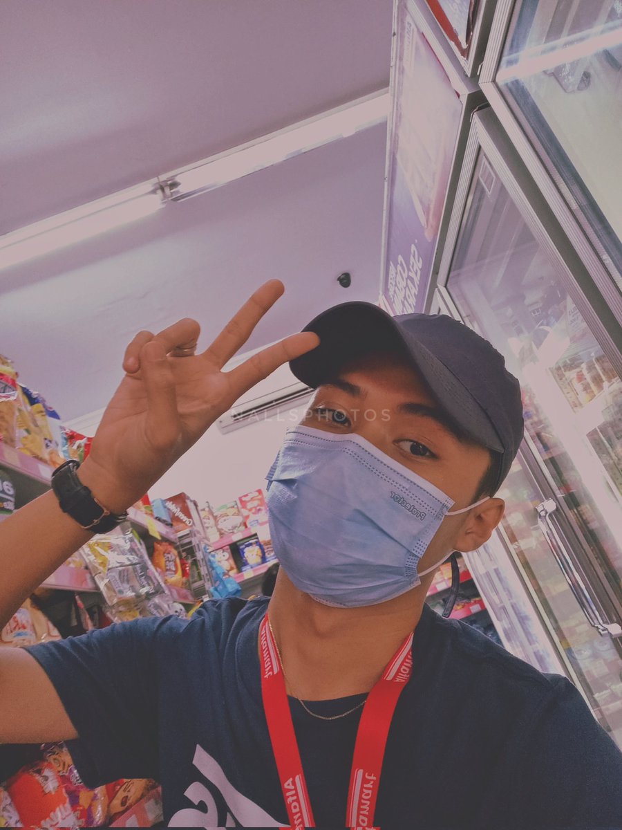 semurtahuuu's tweet photo. BM punya ayang✌
#GayJogja #gaybrondong #gaysurakarta #gayklaten #gayboyolali #gaysukoharjo https://t.co/wHKzti8C4k