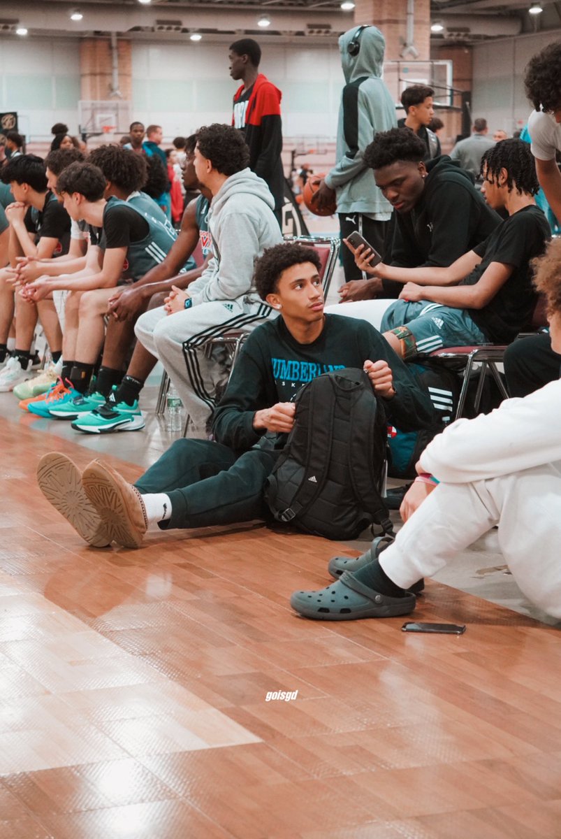 Rhode Island Rivals tweet media