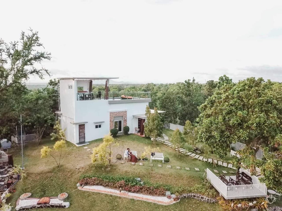 TripleKimChi's tweet photo. Looking for buyer
3.2 hectares with function rooms, swimming pool etc.
location: batangas city
#lotforsale #resortforsale https://t.co/62Gf0pSssE