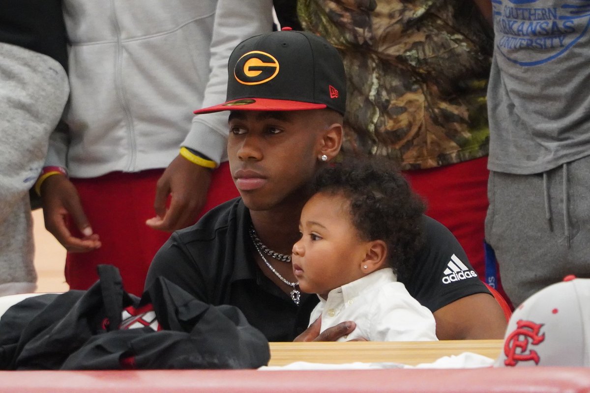 Grambling.. let’s get to work baby and make more history! #GramFam💛🖤