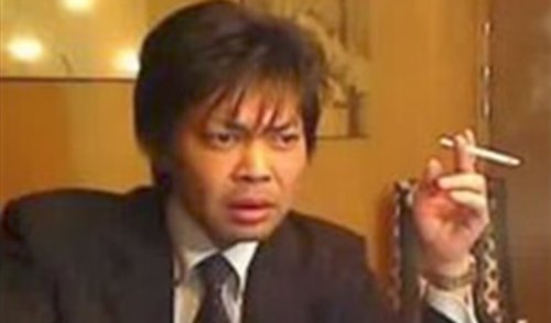 アウトロー配信者のパイオニアであり、もっとも愛された男の訃報を聞いた。
風前の灯で魂を燃やし最期まで配信者を貫いた立川の狂犬のご冥福を祈ります
R.I P
#ウナちゃんマン