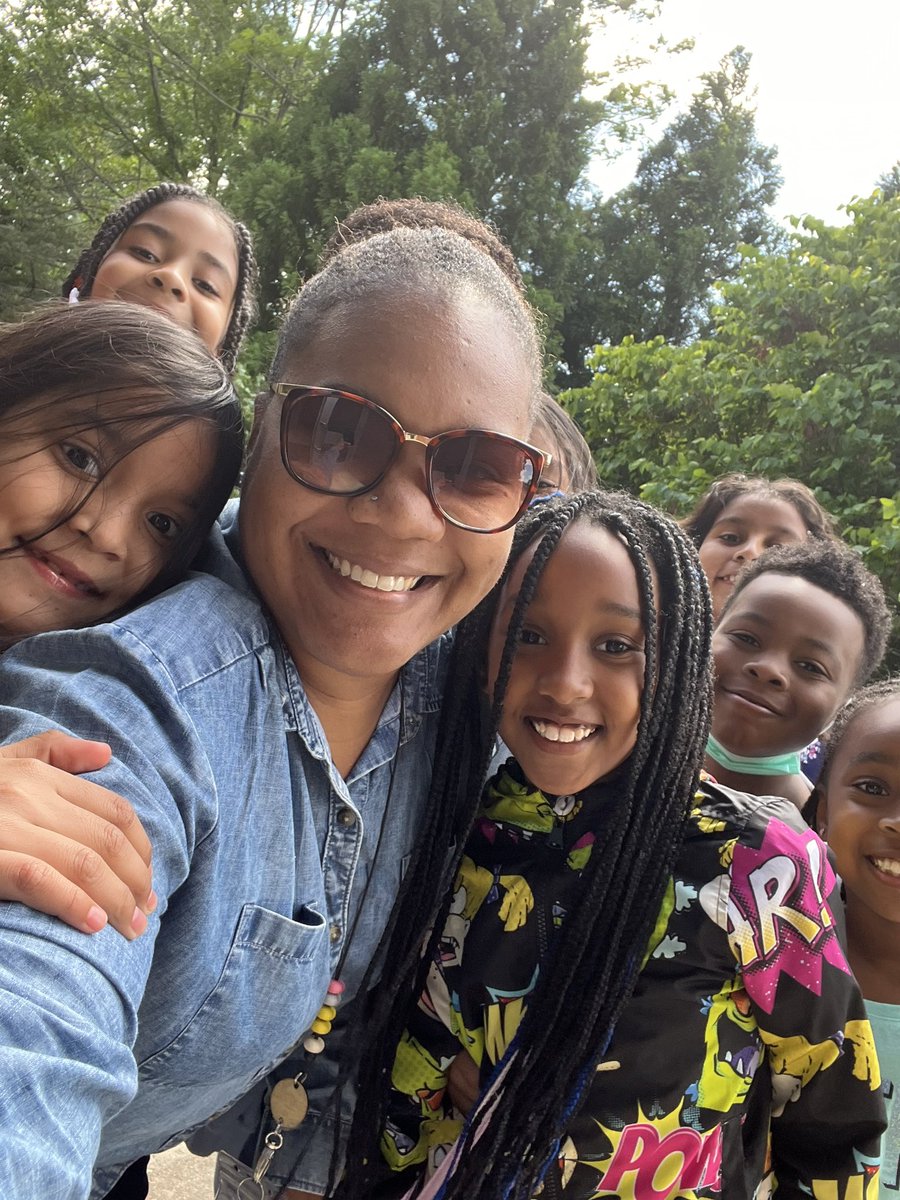 pinkk_pearl's tweet photo. The days are winding down with this crew. 🥹#secondgraders #eges https://t.co/USpPUoiVyw