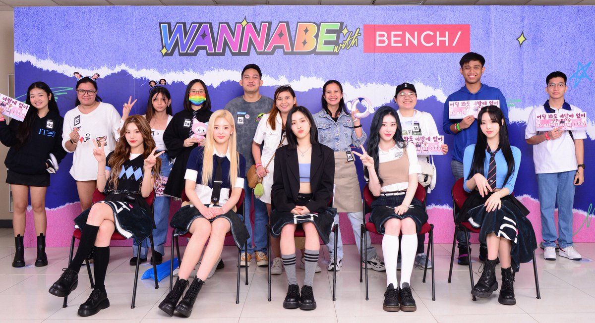benchtm's tweet photo. The waiting game is over.π Here are the official photos of our oh 'Sooo LUCKY' VIP Photo Opportunity winners with our #GlobalBENCHSetter, @ITZYofficial!π·π
If you wanna download these in a higher resolution, just tap this linkπhttps://t.co/M2dsUpORQx
#WannaBeWithBENCH
(2/2) https://t.co/q6Oap6cSxK