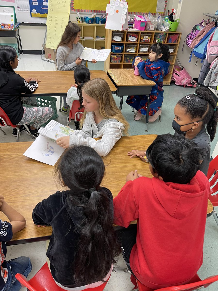 MrsScottWBMS's tweet photo. I am not sure who was more excited, the 5th graders who wrote and illustrated these fractured fairy tales, or the Kindergartners who listened to the stories! So amazing! @FCSESOL @ManningOaksFCS https://t.co/OFrs12DlVz