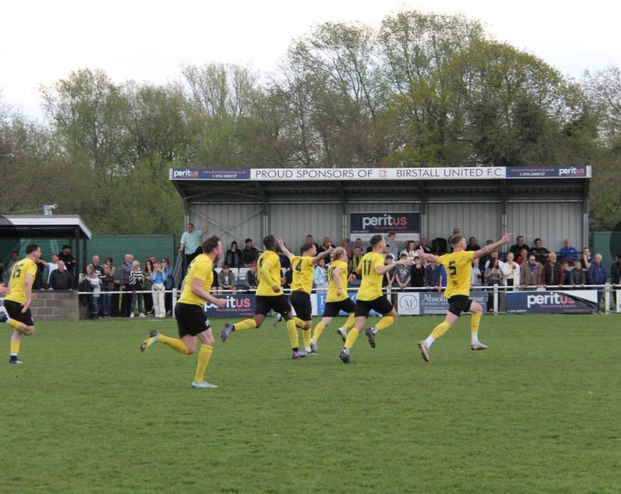 Aaron Short (@aaronshort91) on Twitter photo What. A. Day. What. A. Club <a href="/HucknallTownFc/">Hucknall Town Football Club</a>
Promotion finally starting to sink in! 
Absolutely priveledge being the Captain for this special club. Committee, Management, Staff, Players and ofcourse those unreal fans fully deserve this 💛🖤. #Yellows What. A. Day. What. A. Club <a href="/HucknallTownFc/">Hucknall Town Football Club</a>
Promotion finally starting to sink in! 
Absolutely priveledge being the Captain for this special club. Committee, Management, Staff, Players and ofcourse those unreal fans fully deserve this 💛🖤. #Yellows