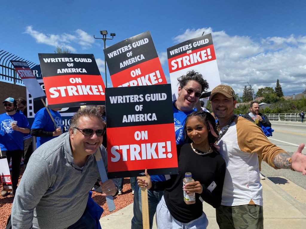 John D Beck💙 tweet media