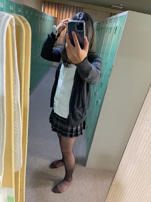 お邪魔します✨勝手わからんち笑😂 https://t.co/t5Tg7X5mvv<a href="/tag/%E4%B8%83%E5%A4%95"class="tags"><span>#七夕</span></a><a href="/tag/%E4%B8%83%E5%A4%95%E3%81%AE%E9%A1%98%E3%81%84%E4%BA%8B"class="tags"><span>#七夕の願い事</span></a><a href="/tag/%E5%A5%B3%E8%A3%85"class="tags"><span>#女装</span></a>