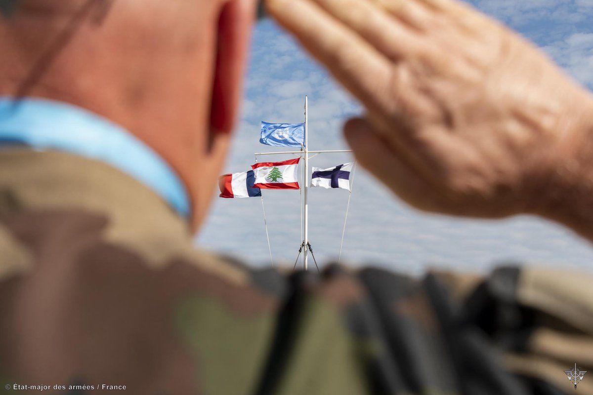 UNIFIL_FR_DAMAN's tweet image. #DAMAN | Le 02 mai, le @RICM_off a commémoré le souvenir des combats de Tyr à Naqoura.
Il y a 4️⃣5️⃣ ans, les combats débutaient en présence du 1️⃣er escadron du #RICM engagé aux côtés du @3RPIMa.

▶️ Le RICM n’oublie pas ses morts et tous les « Anciens du Liban ».
#EnleurSouvenir