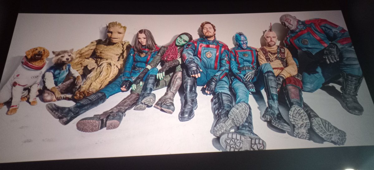 가오갤3 스포없는 후기
-하..아름다운 이야기였음
-가오갤 특유의 cg가 너무 신기하고 재밌음
-하..아름다운 이야기였음
-한명한명 부족한 서사가 없다..
-카메라 무빙 대박임 개재밌음
-하...........진짜 가오갤 마지막 이야기라는게 실감나는데 너무 아름답게 마무리해서 보내줄수밖에없음