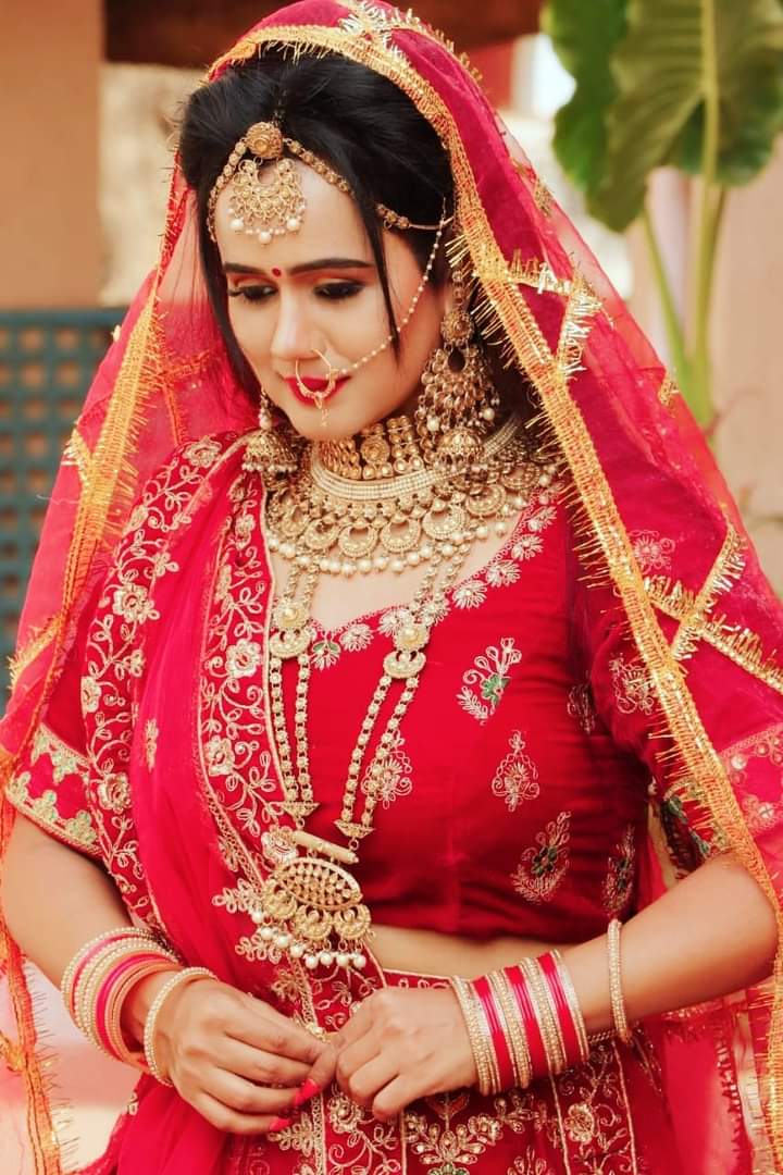 AbhirPardeshi's tweet photo. चाँद से भी ज्यादा खूबसूरत हो........
😍😍😍😍@GunjanPant4 🥰🥰🥰🥰 #family #gunjanpant #actress #actresses #actresslife #bhojpuriactress https://t.co/Hs9WqfmNHw