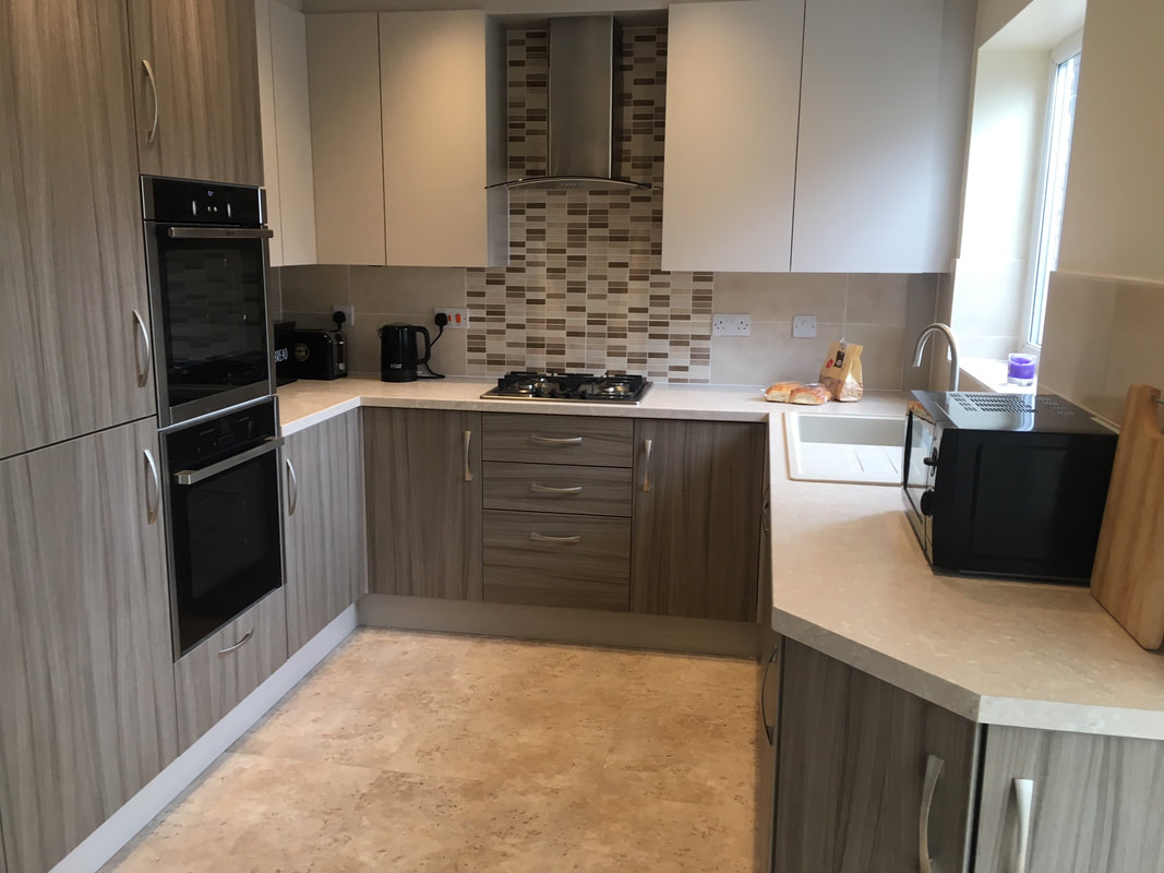 Builderdorm's tweet image. That dream of redesigning your kitchen is now within your reach. #BuilderDorm provides expert kitchen fittings in #Exeter. For more information head to our webpage builderdorm.co.uk/get-the-best-k…