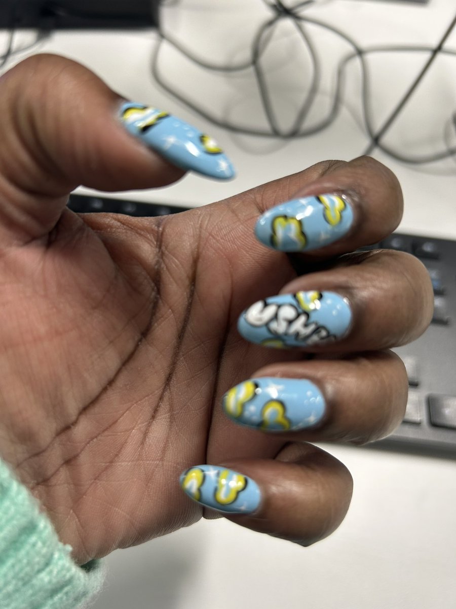 makebalj's tweet photo. @Dreamvillefest I forgot to post my nails  #dreamvillefest2023 #Nails #Tiny https://t.co/3S08J1BFEt
