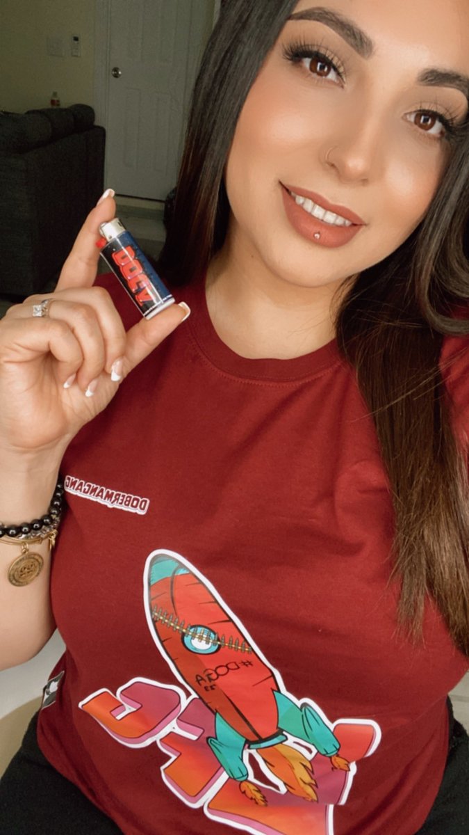 glue2myOFFstrip's tweet photo. I’m just BEYOND GRATEFUL 🙌🙏✨was gifted a @dobermangangnft  #DOGA Lighter and tshirt! Thank you so much! @Trey_DoGa 💗 what a amazing time meeting you both irl! Still feels like yesterday! 🥹🤗💗LOVE YOU GUYS! Join the fam today you won’t regret it #222 https://t.co/iPvm0nhXi1