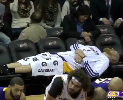 GoatSacre's tweet photo. 😴 https://t.co/onSGwfwcLS