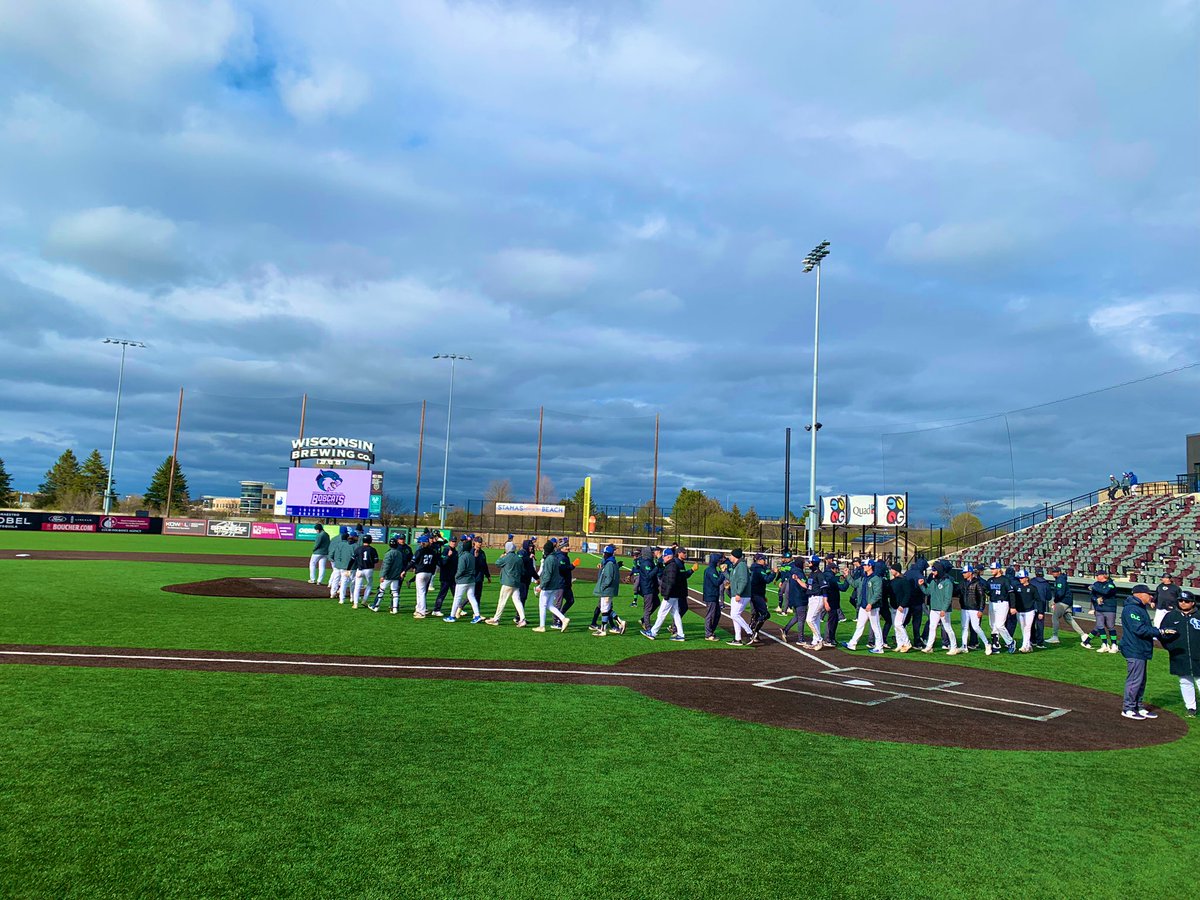 LancerBaseball2's tweet photo. Lancers complete the sweep of Bryant &amp; Stratton winning 2-1 while being part of ESPN + game of the week.  Starter Chris Farina (4-1) 3K 1ER 8H in 6 innings of work, Ryan Risch(S3) 1 inning.  Ryan also went 2-3 at the plate, Tyler Swanson 1-3 RBI.  Lancers overall are 25-17-1. https://t.co/heptWWaprT