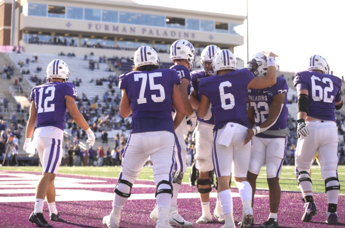 DevillierDrew's tweet photo. Blessed to receive an offer from @PaladinFootball. @CoachNickVerna @PlanoEastFB @tonybenedetto19 @QBC_DFW https://t.co/v1OOi8s575