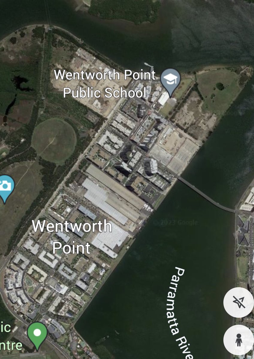 PhilipThalis's tweet photo. To all those noisy miners (&amp; the odd spatially-unaware economist) who spouts that let-her-rip developer-dictated density any answer to anything, I present case of Wentworth Pt - a monoculture of high &amp; higher densities totally without strategic justification or design merit.. https://t.co/3LorknAzub