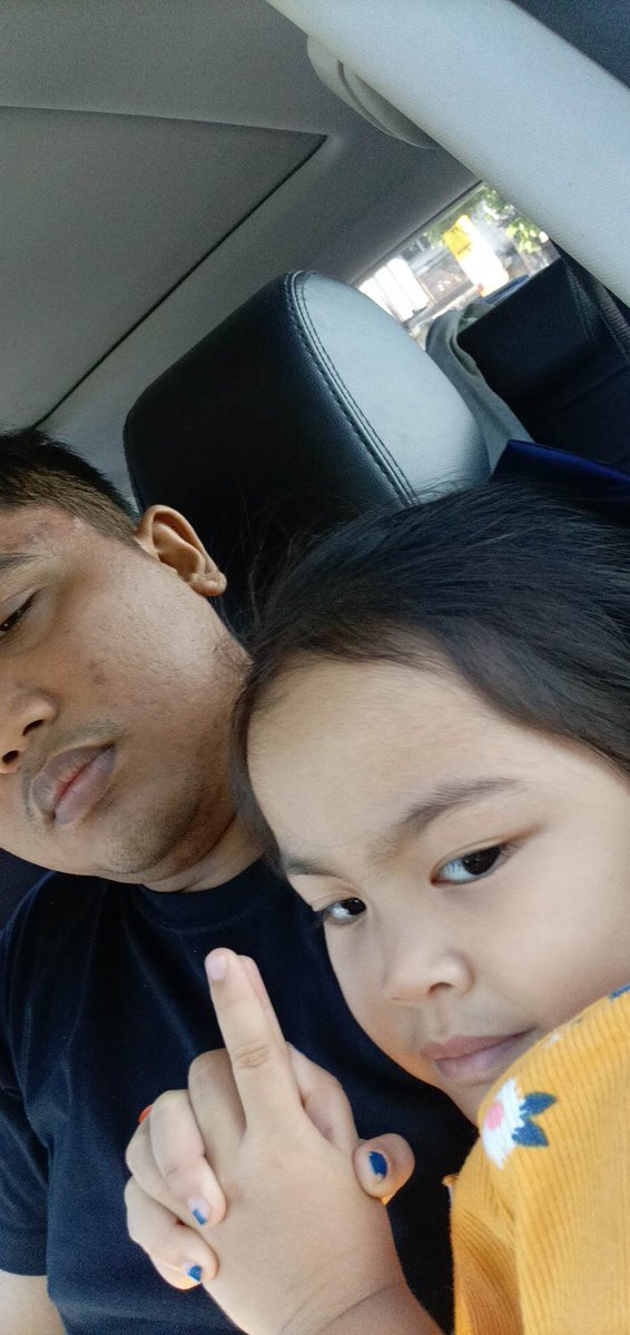 Alesabmcd_'s tweet photo. ♥️👨‍👩‍👧 A fam of 3 padin https://t.co/DkFRBO6lLh