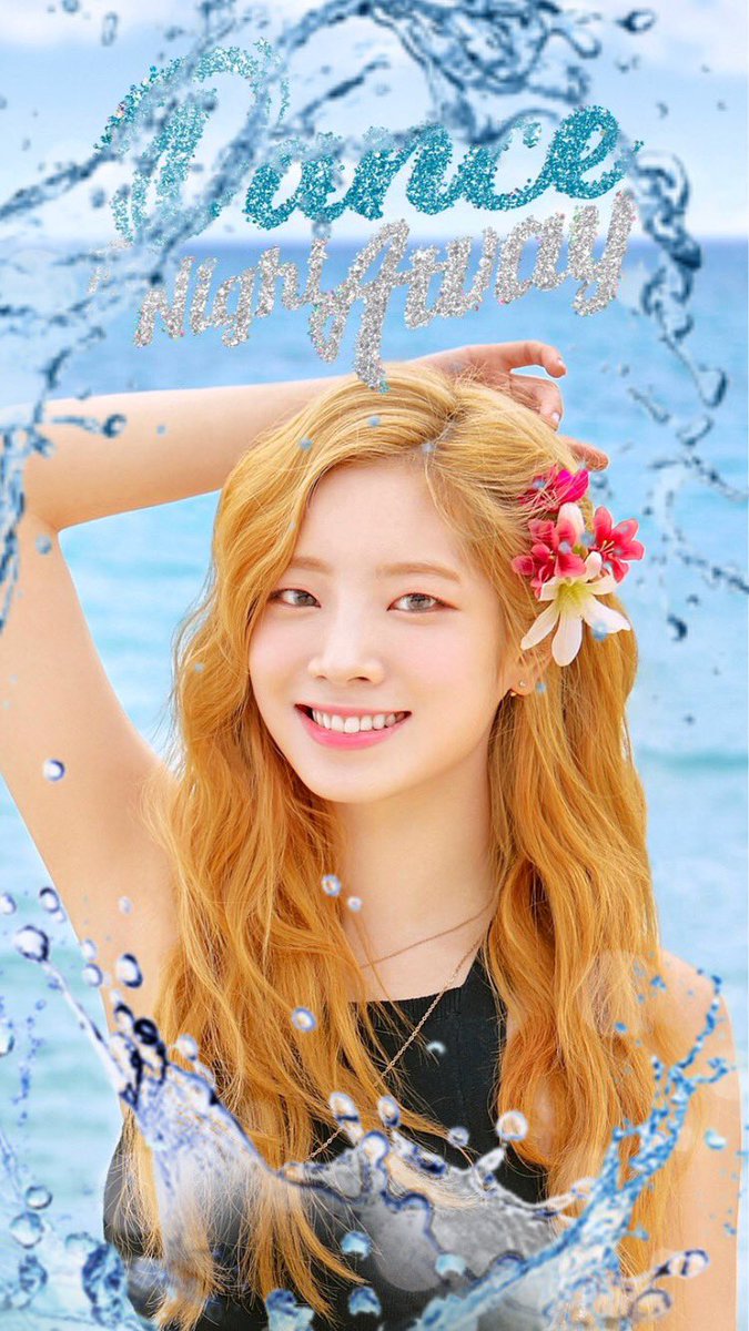 mi08chen10's tweet photo. 他のメンバーの画像も載せますね〜
#デグリン加工 #TWICE https://t.co/4XvHzJfVXV