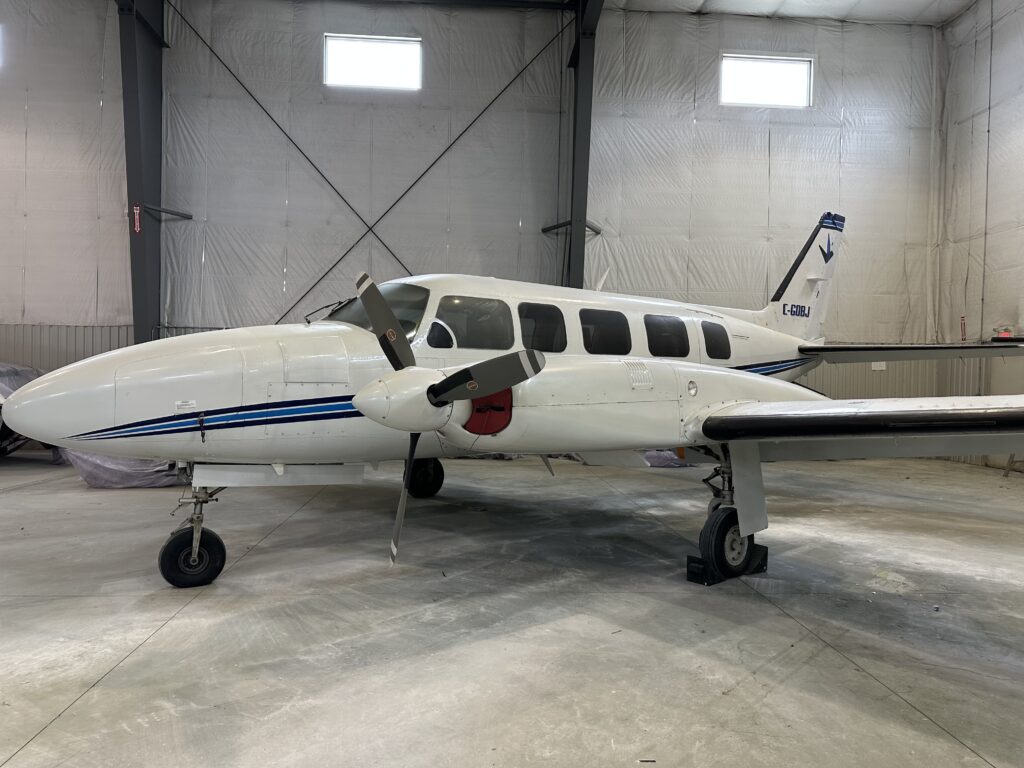 AirsideAviation's tweet image. 1980 Piper Navajo Chieftain P31-350 C-GOBJ 
SN:31-8052202

New To Market! Commercially Operated!
Contact us today for more details:

✈️ 1-855-230-5386
✈️ info@airsideaviation.ca

bit.ly/41YcQme 

#PiperNavajo #airsideaviation #aviationsales