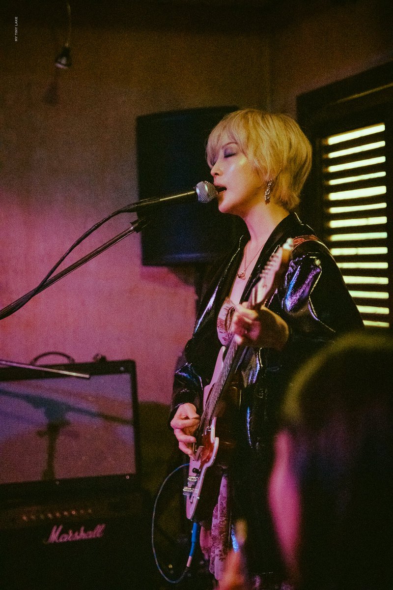 mytinylake's tweet image. 프룻에서 한다고 했을때부터 이 화각에서 됸쥬님 보고 싶었음…

230402 #코토바 #cotoba
cotoba x 水中スピカ 「4월, 수중(水中)의 봄」