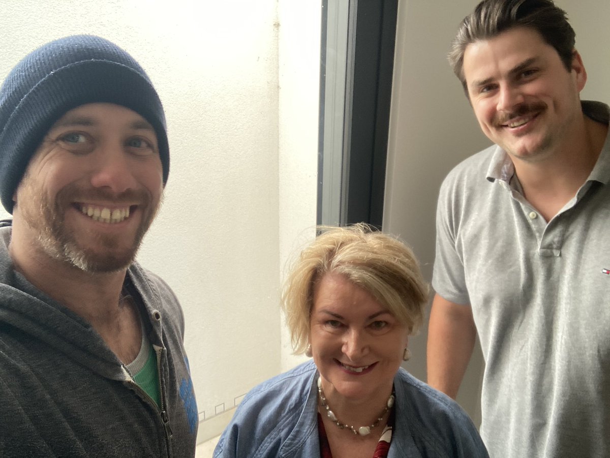 dannymcginlay's tweet photo. NEW POD UP NOW: We're joined by one of the best Dogs writers going around - @Bulldogstragic herself: Kerrie Soraghan! Kerrie has seen all the highs and lows of the Footscray Football Club &amp; writes about them with a pure love that only sport can provide
https://t.co/gMCsjVw8C3 https://t.co/WvUQ3JrOsm