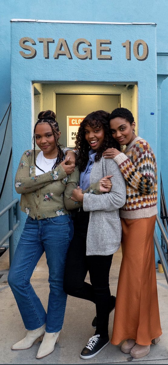 laurynMcclain's tweet image. what fun. ❤️🎶

-1/Thriii