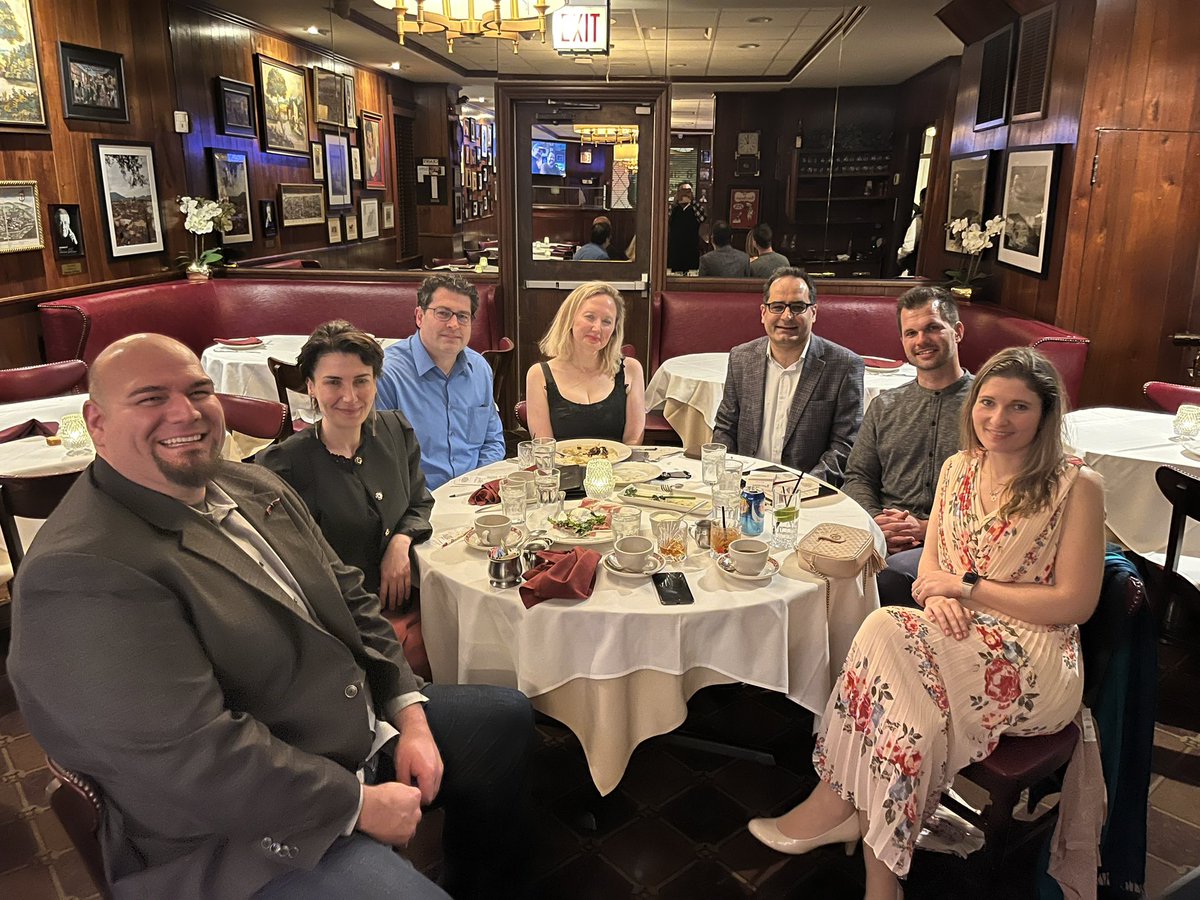 jana_ivanidze's tweet photo. Taking neuro-oncologic #PET to the next level and improving #braintumor outcomes with this fabulous group 
@TheASNR 
@Ali_Nabavizadeh @ph_lohmann @LabBarajas @mveronesi07 @MariamAboian &amp; Sema Yildiz https://t.co/S9Uy76h7LM
