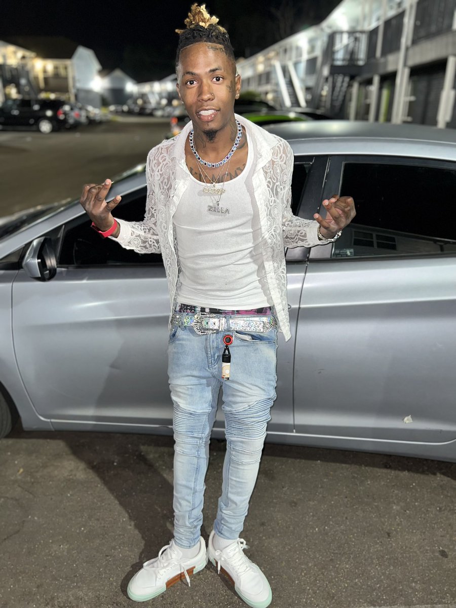 chirp_zilla's tweet image. Been Turnt 🤩 Way Befo This 💩 Was a Trend ✍🏾