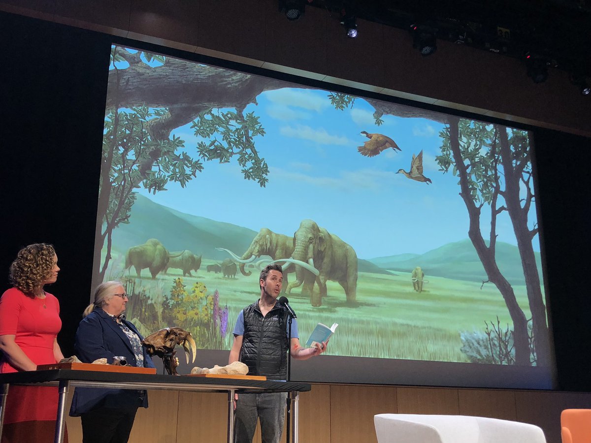 UC Museum of Paleo tweet media