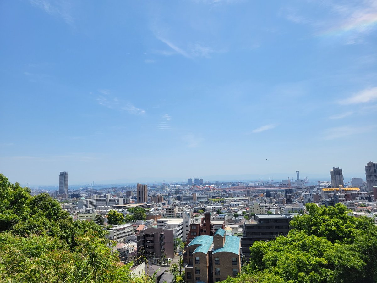 GWだ～🌝
でも現場は動いている(o^^o)　　　　　
朝から入れ込み！　
みんなの写真撮れなかったけど景色良かったので風景写真📷️🍀
今日も宜しくお願いします！