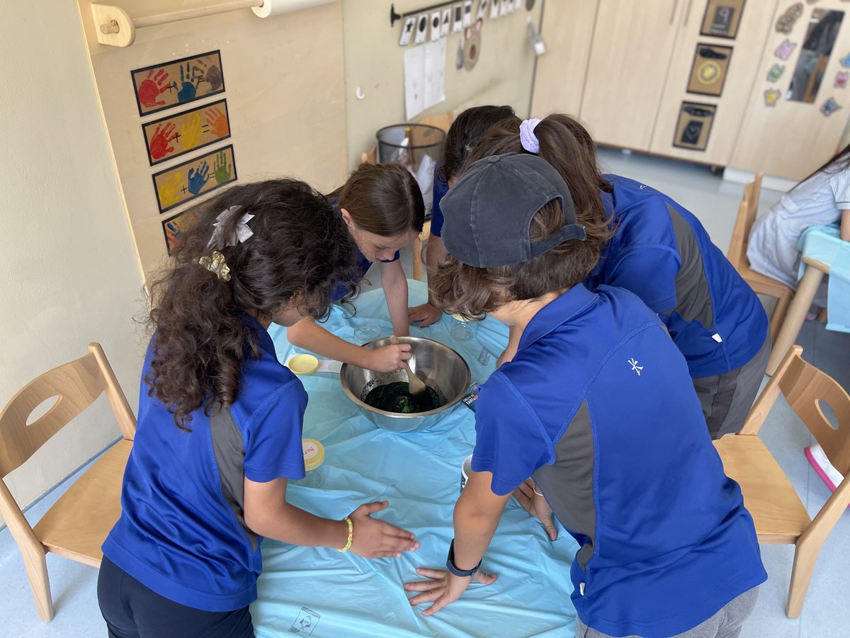DubaiBritishEH's tweet photo. Play Dough Clay CLub ECA had a wonderful time getting creative yesterday!

#ECA #Opportunities # PlayDough #ClayClub https://t.co/XhxuL0iBco
