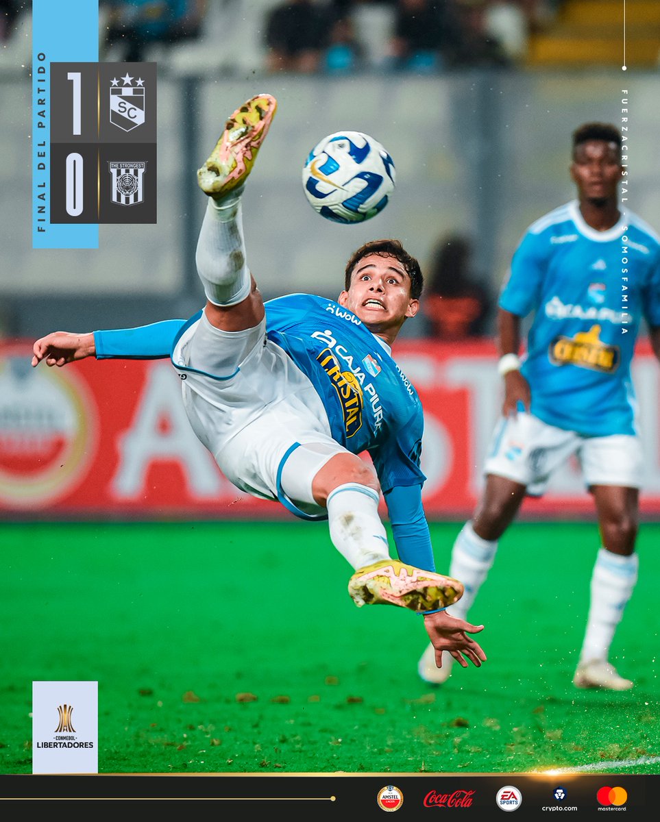 ClubSCristal's tweet photo. Final del partido en el Estadio Nacional. ➕3️⃣

Sporting Cristal 1-0 The Strongest

🏆 @Libertadores

¡No nos damos por vencidos! 💪

#FuerzaCristal https://t.co/3Q5mqa6MOS