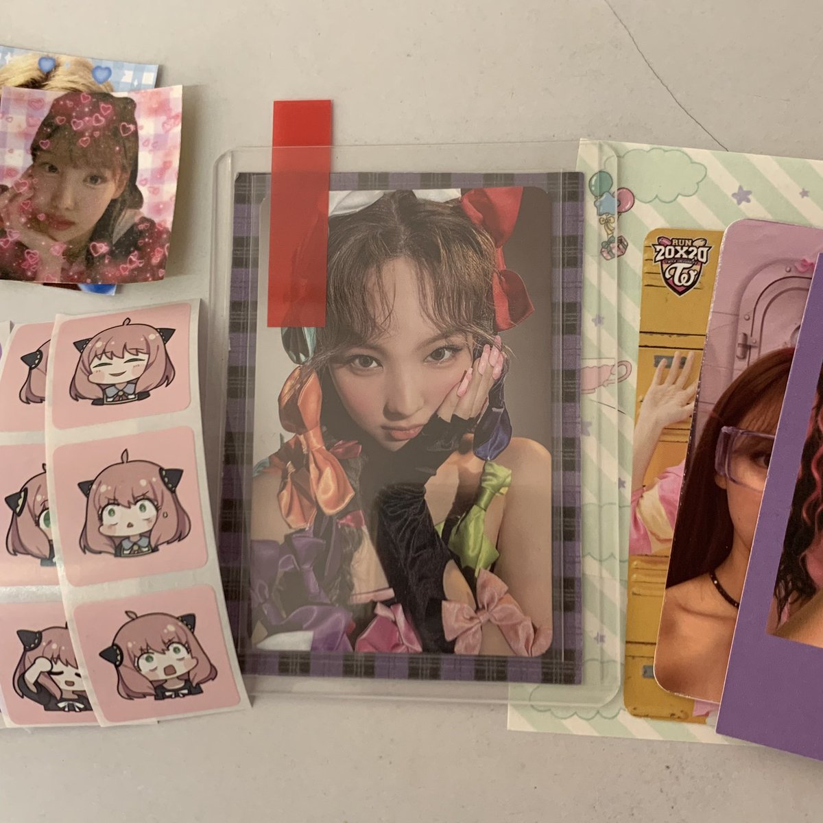 lizketeer's tweet photo. ๐: #lizmails
- @kamihawhee ๐ค
ribbonyeon came home safely! sparks so much irl ๐ฅน thank you for making her safe + the freebies ๐ซถ๐ป 'til next time #fromkami https://t.co/YStLvRfTdc