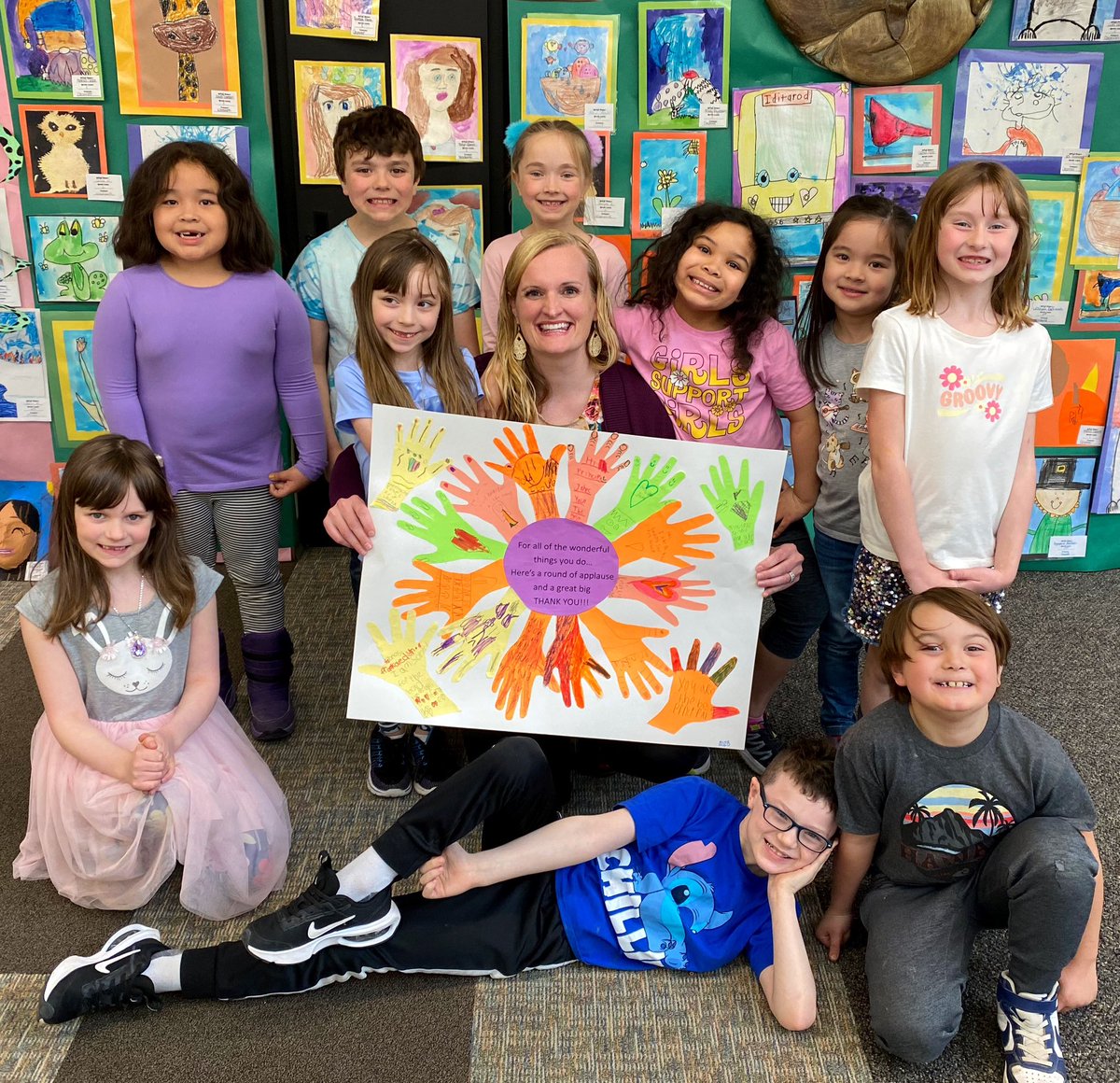 Robin Jones tweet media