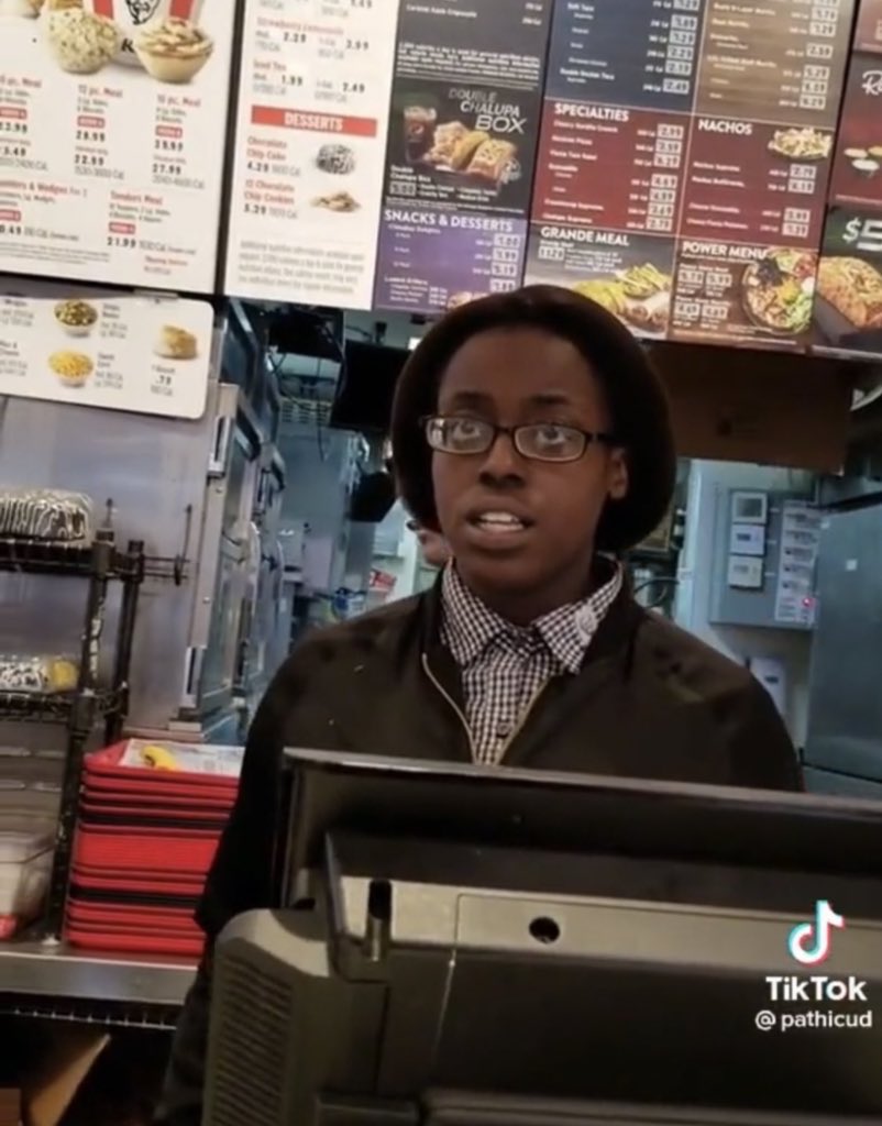 HOOD VOGUE is tired of poverty tweet media