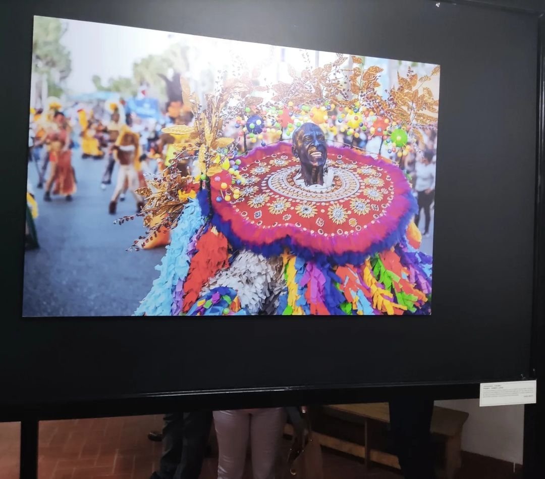 Hjalm25's tweet photo. Entrega del II Premio Nacional de Fotoperiodismo, un recorrido por las obras de los fototeporteros englobando todo el 2022 , desarrollado en el Museo Fortaleza de Santo Domingo.
@ErikaSantelices por la invitación ,👏👏👏.
@Fotoperiodista5
@barriaphotograph
#AFPRD https://t.co/KHpADtWb1F