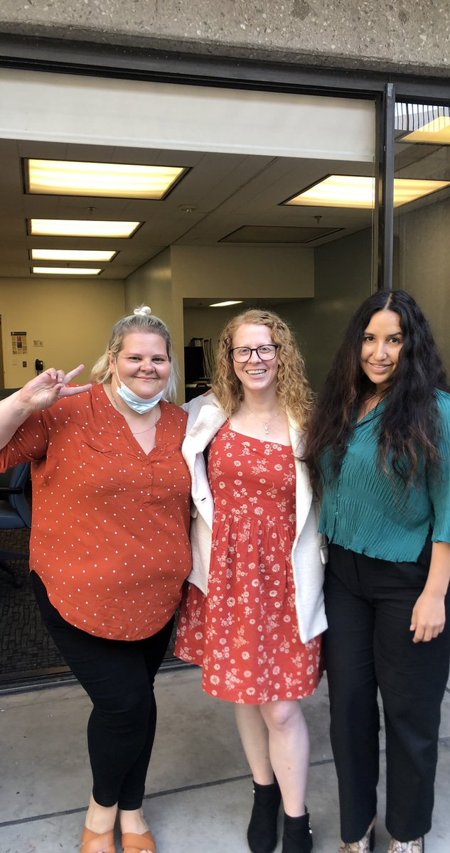 evelyn_ucla's tweet photo. Such a lovely time at the Cal State LA Faculty Author reception! Featuring the awesome Cal State LA Guitar Ensemble I’ve had the chance to play alongside. https://t.co/eED9nVtHWX