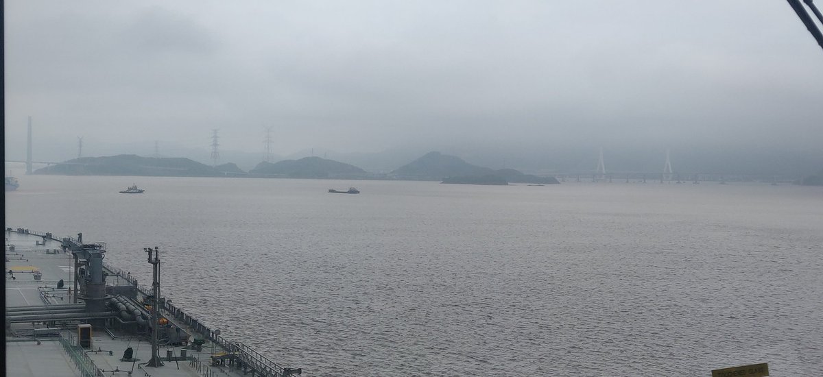TangoCharlieSS's tweet photo. China #Zhoushan 
Oil terminal 
@USNavy @indiannavy @IAF_MCC @adgpi https://t.co/IeqBZZxeiT