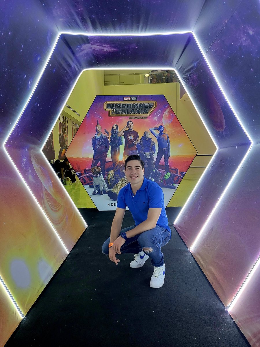 Cesar_Cine's tweet photo. Saliendo de ver #GuardianesdelaGalaxiaVol3 
Una GRAN película para cerrar la trilogía.
Muy entretenida, divertida y llena de emociones. Ya hacía falta una película de Marvel que me gustara tanto. Estén preparados para llorar 🥺
Definitivamente RECOMENDADA 👌 https://t.co/RQW7ImKtpl