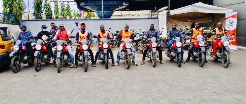 Hello, acheter votre moto à partir de 1500 CFA par jour