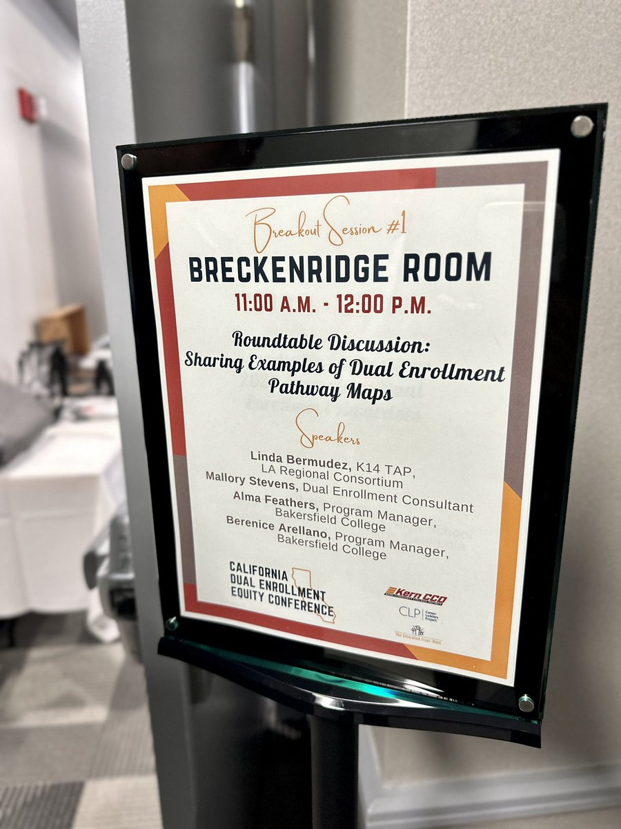 drlindabermudez's tweet photo. Day 1 of the CA Dual Enrollment Equity Conference #CDEEC2023 #DuE4Equity  Feeling energized by the amazing 400+ attendees committed to expanding DE opportunities for all students 🙌🏼 #K12SWP https://t.co/z16zYEw0xa
