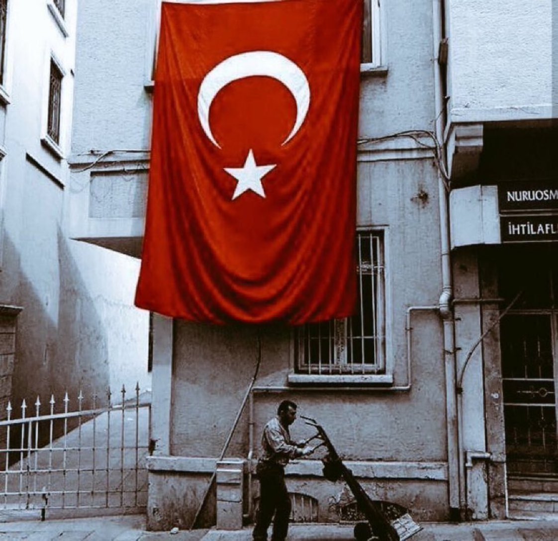 Ne mutlu TÜRKÜM DİYENE!. 🇹🇷
#3Mayıs