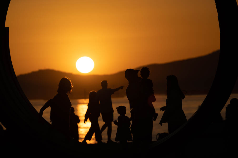 MarksGonePublic's tweet photo. Stumbled upon a heartwarming family moment during sunset at English Bay. Excited to share these photos with them tonight!
Check out "217.5 Arc x 13" by French artist Bernar Venet (b. 1941). #PublicArt #BernarVenet #Vanbiennale https://t.co/K3II3Pc1iG