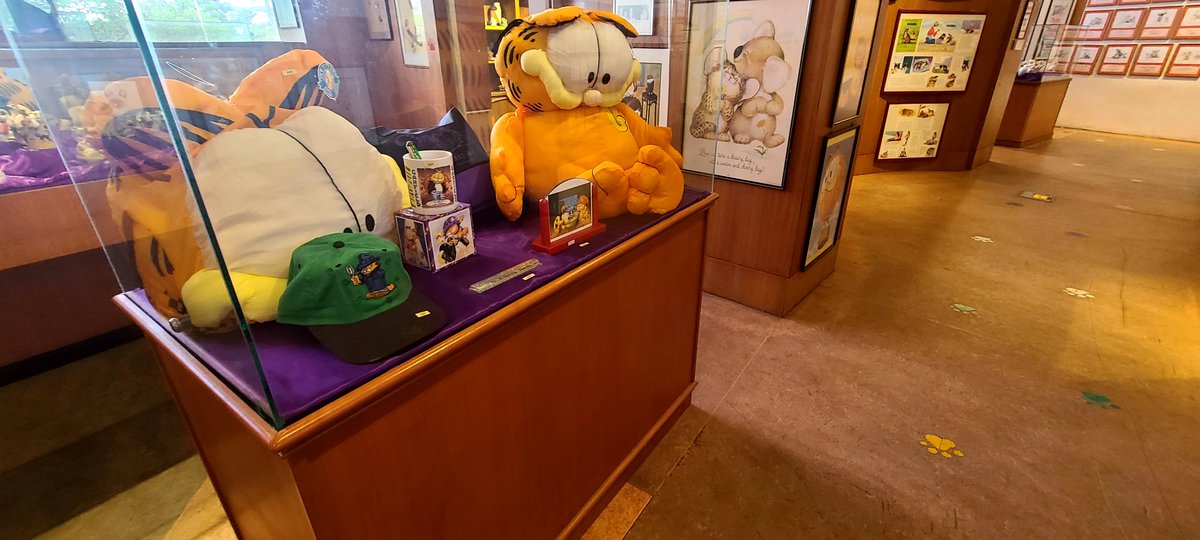 Hobletsonthego's tweet image. We thought we&apos;d check out the Cat Museum in Kuching, Malaysia. Somewhat quirky and home spun, with some sketchy taxidermy. Love it! #sarawak #kuching #catmuseum  #malaysia