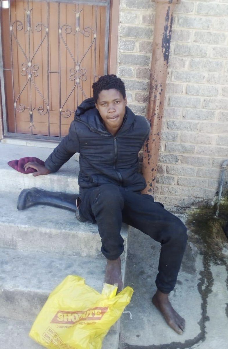 MpumalangaPost's tweet photo. Please help locate the family of this young man, he says he's from Free State Ext 5 Geltfontein and his name is Lesala Motsheneng, his father is Thabang.

He was found in Bushbuckridge Thulamahashe. He was trafficked but managed to escape. https://t.co/LZ95BgvqVZ