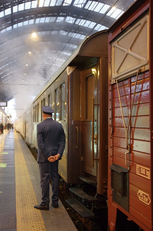 CiaoNico's tweet photo. #Historische #Bahnreisen 🚂in #Italien: von #Mailand nach #Paratico-#Sarnico 👉https://t.co/KqsgsCsEpj @fsitaliane @inLOMBARDIA @SonoitaliaInfo https://t.co/f3pn46nZv9