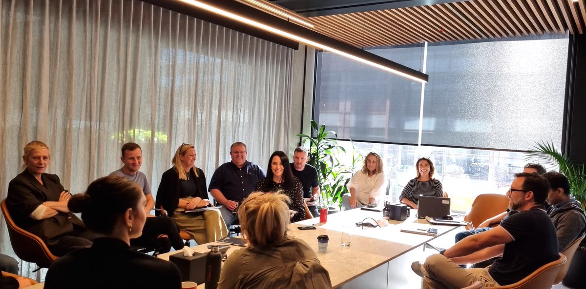 askjoehart's tweet image. ✨Recently I rounded out a year of working with some remarkable humans who&apos;ve all demonstrated a powerful commitment to their #leadershipdevelopment

💛I want to congratulate all, &amp;amp; @strandbags, for investing in the evolution, growth &amp;amp; #proflearning of their #leaders

#selfgrowth